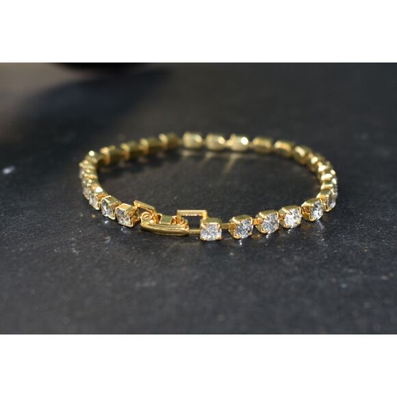 Gold-Tone Tennis Bracelet with Sparkling Rhinestones – Classic Elegance (7 1/4") - Picture 6 of 6